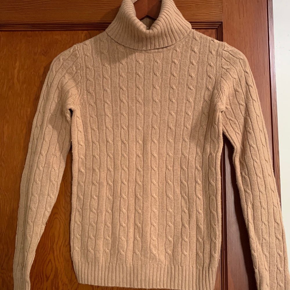 J Crew cable Knit Turtleneck sweater